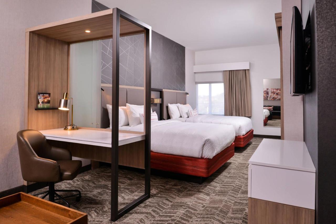 Springhill Suites By Marriott Greensboro Airport Экстерьер фото