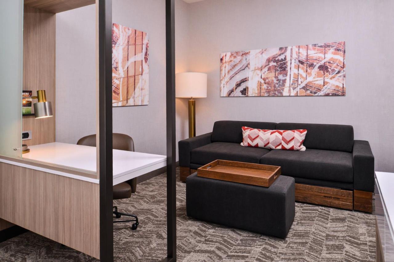 Springhill Suites By Marriott Greensboro Airport Экстерьер фото